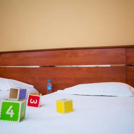 Hotel Brit Rennes St Gregoire - Le Villeneuve 3*